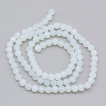 Koraliki Syntetyczny Opalit, Fasetowany, Okrągły, Kolor: Niebieski, 4mm, około 96szt/32cm/nić (3WB3763)