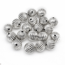 Koraliki Plastic CCB, Okrągłe, Karbowane, Kolor: Antyczne Srebro, Rozmiar: 15.5mm, Otwór 2-2.5mm, 20szt (13WB30371)
