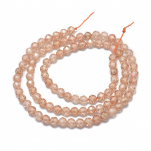 Koraliki Cyrkonia, Okrągłe, Fasetowane, Kolor: Beżowy, 4mm, otwor 0.8mm, około 87szt/36cm/nić (13WB30836)