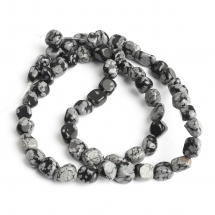 Намистини Натуральний Сніговий Обсидіан Самородки, 5-7х5-7мм, Отвір 1мм, близько 38см/нитка, (13WB32096)