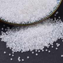 Koraliki Japońskie MIYUKI Delica DB0231 11/0, Crystal Ceylon, 10g~2000szt (13WB33304)