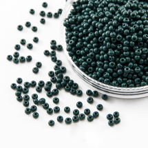 Koraliki 53270 Czeski Preciosa 10/0, Nieprzezroczysty NO, Zielony, Okrągły, 50g (13WB16214)