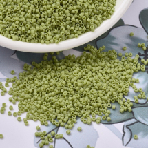 Koraliki Japońskie MIYUKI Delica DB2290 11/0, Matte Opaque Glazed Spring Green, 5g~1000szt (13WB32411)