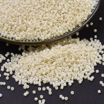 Koraliki Japońskie MIYUKI Delica DB0883 11/0, Matte Opaque Dark Cream AB, 5g~1000szt (13WB32414)