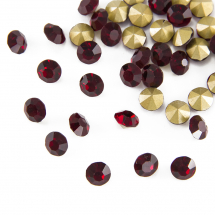 Dżety Cyrkonie Rivoli Szklane Stożkowe, Klasa A, Siam, 6.2mm, 50szt (2WB30611)