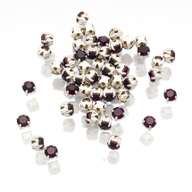 Dżety do Przyszycia w Koszyczku Szkło i Mosiądz Klasa A 3-3.2x3-3.2mm Kolor: Ametyst 50szt (13WB13804)