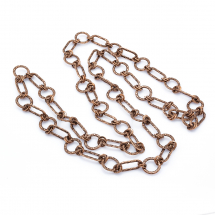 Łańcuszek Vintage " Korsarz" Kolor: Antyczny Czerwony Bronze Ogniwo: 21x9x15mm Długość łańcuszka: 1m (13WB21174)