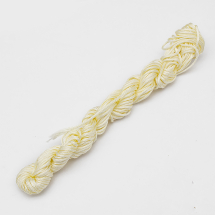Sznurek Nylonowy Jubilerski Kość Słoniowa 2mm 12m/wiązka (13WB27469)