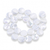 Намистини з Морських Мушель, На нитках, Плоскі Круглі, Колір: Кремово-білий, Розмір: 15х3мм, Отвір 1мм, близько 25шт/38см/нитка, (13WB27798)