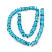 Koraliki z Muszli Rzecznych Płaskie Okrągłe Kolor: Ciemny Turkus 8-8.5x1-3mm Otwór 1mm Około 182szt/39cm/nić (13WB27818)