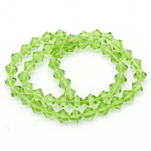 Намистини Грановані Біконус 6мм, Прозоре Скло, Колір: Зелений весняний, Діаметр: 6мм, Отвір 1мм, близько 54шт/35см/нитка, (2WB29310)